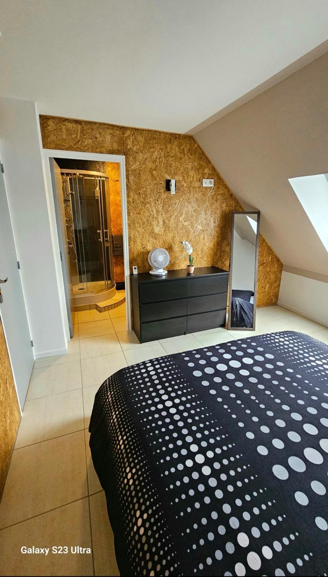 Madame Hotel Clerey Luaran gambar