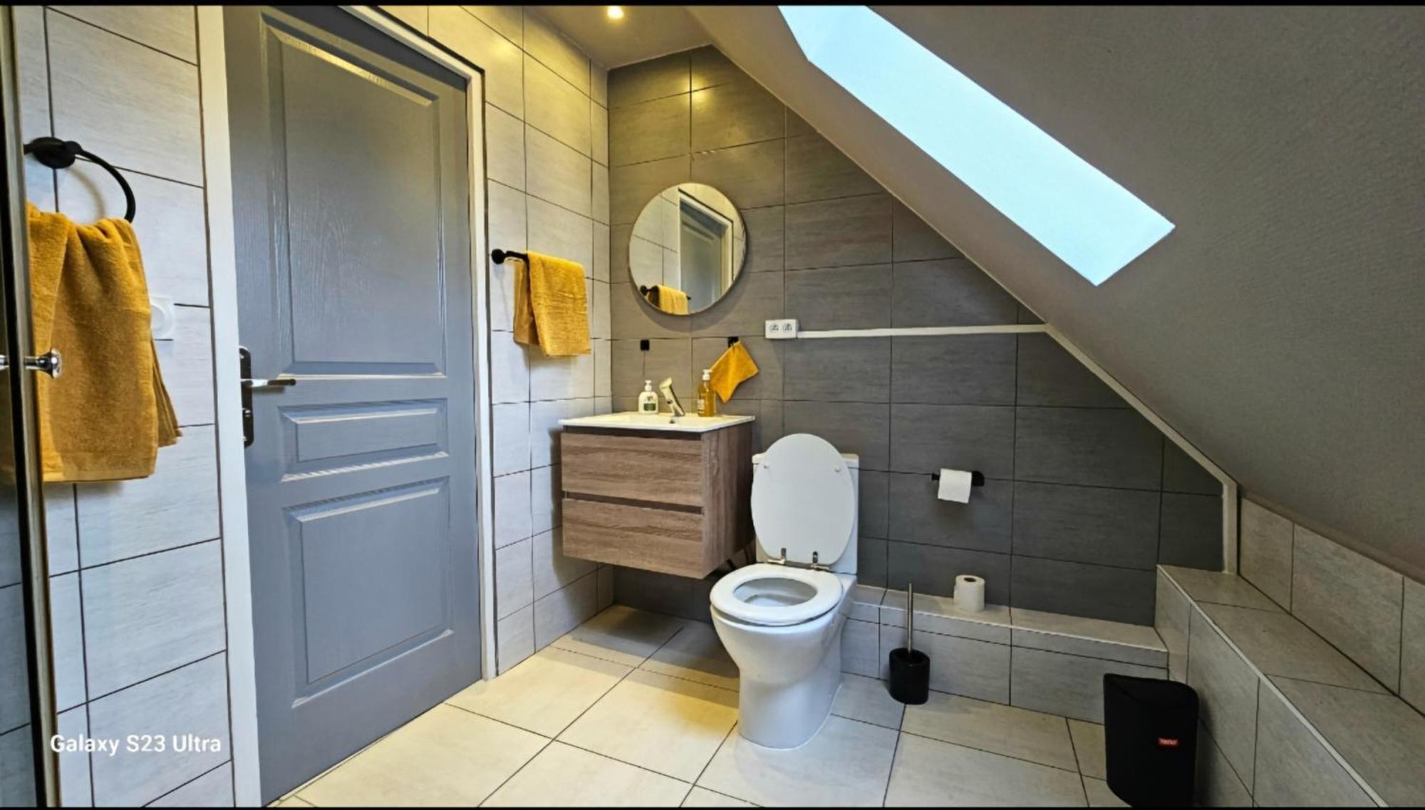 Madame Hotel Clerey Luaran gambar