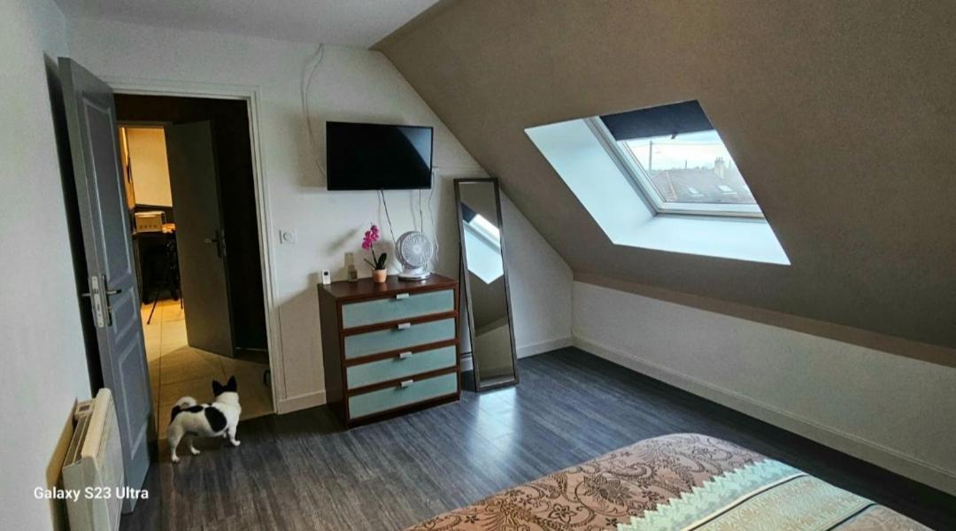 Madame Hotel Clerey Luaran gambar