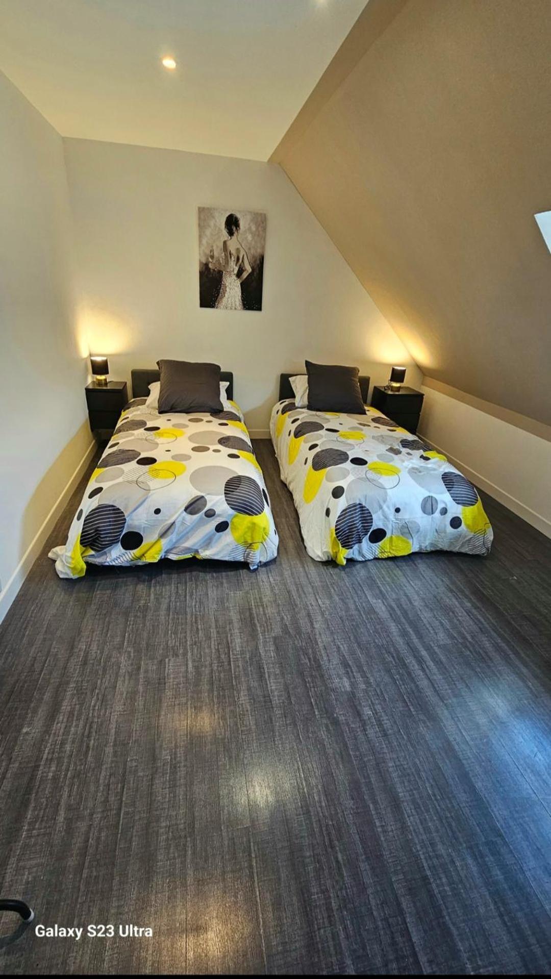 Madame Hotel Clerey Luaran gambar